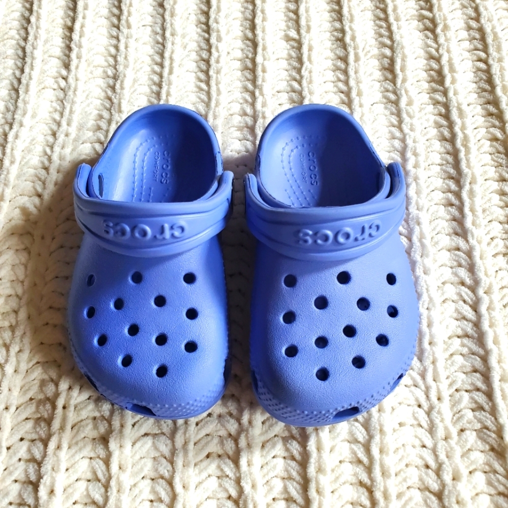 CROCS Toddler size 7 Clog